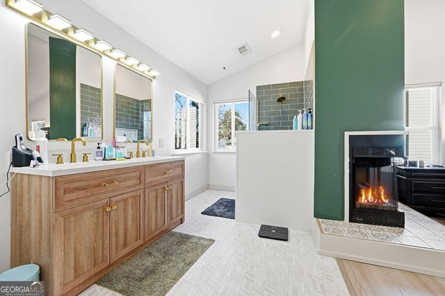 1114 Empire Circle, Lawrenceville, GA 30044