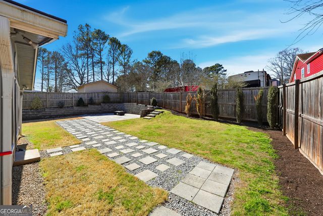 1114 Empire Circle, Lawrenceville, GA 30044