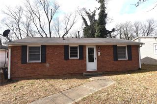 1608 Emerald Street, Winston-salem, NC 27105