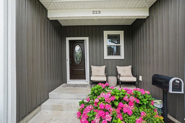 223 Prospect Street, Spring Lake, MI 49456