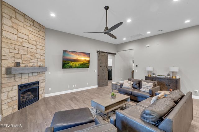 1309 DESERT SKY Place, El Paso, TX 79912