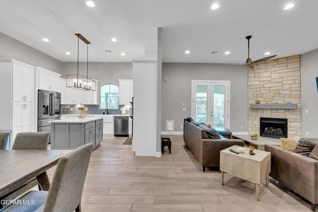 1309 DESERT SKY Place, El Paso, TX 79912