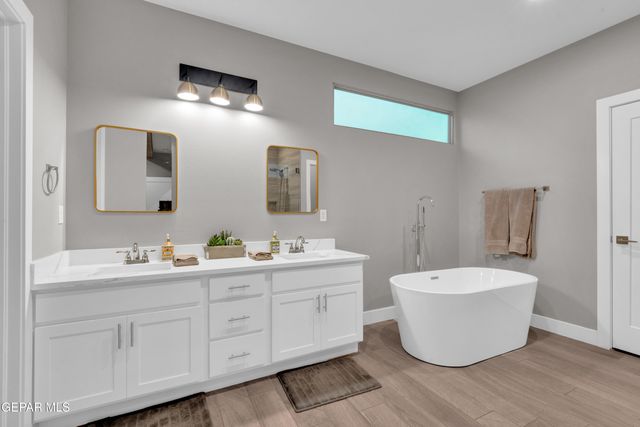 1309 DESERT SKY Place, El Paso, TX 79912