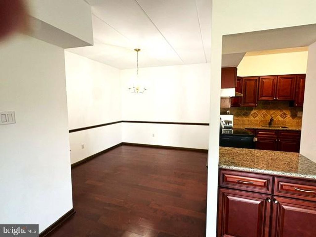 66 OAKRIDGE DR, LANGHORNE, PA 19047 — photo 4