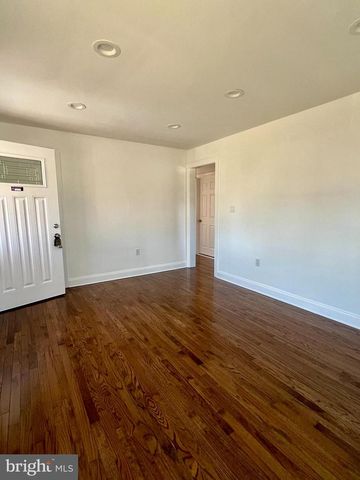 2703 OCALA AVE, District Heights, MD 20747