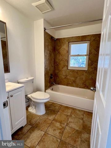 2703 OCALA AVE, District Heights, MD 20747