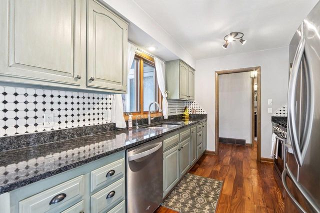 S9044 Timbercrest Trail, Prairie Du Sac, WI 53578