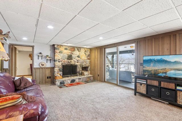 S9044 Timbercrest Trail, Prairie Du Sac, WI 53578