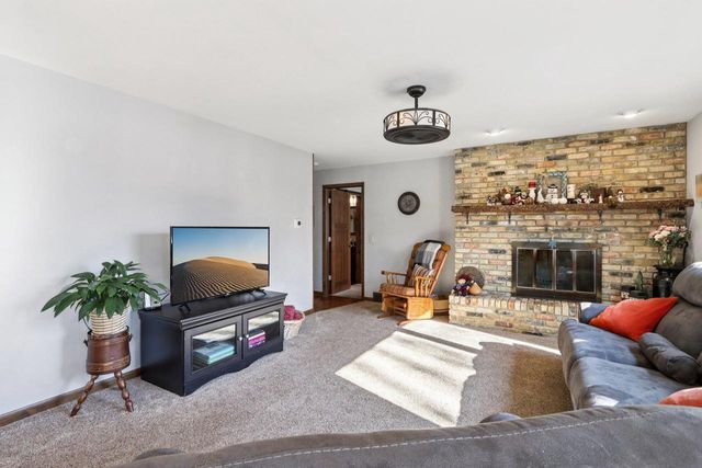 S9044 Timbercrest Trail, Prairie Du Sac, WI 53578