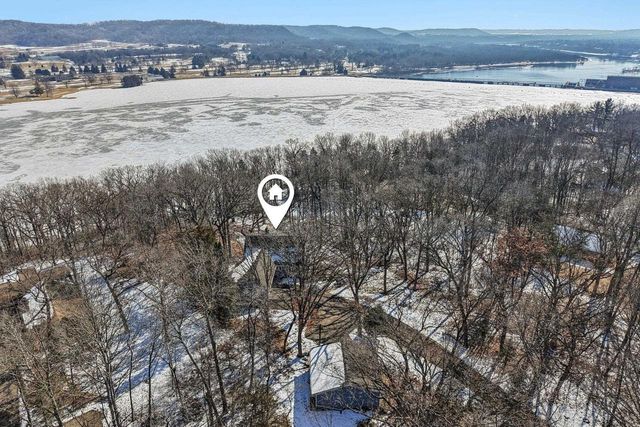 S9044 Timbercrest Trail, Prairie Du Sac, WI 53578