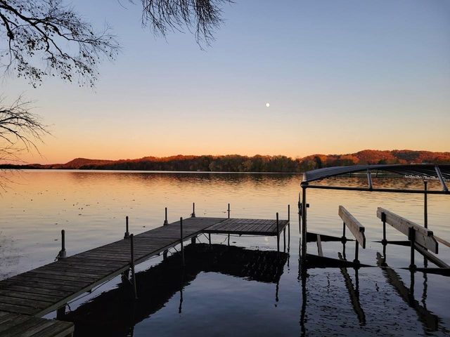 S9044 Timbercrest Trail, Prairie Du Sac, WI 53578