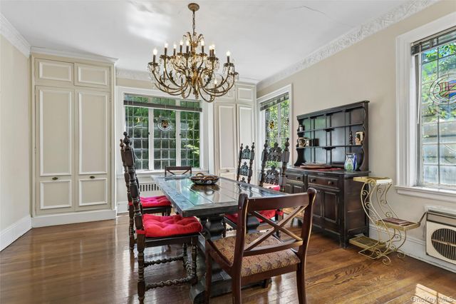 38 Cedarhurst Avenue, Cedarhurst, NY 11516