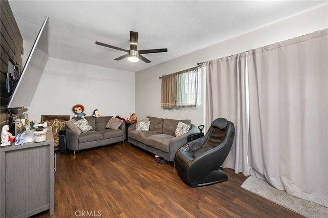 626 N Grand, Santa Ana, CA 92701