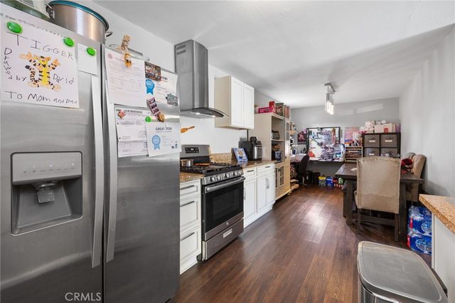 626 N Grand, Santa Ana, CA 92701
