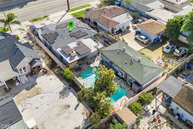626 N Grand, Santa Ana, CA 92701