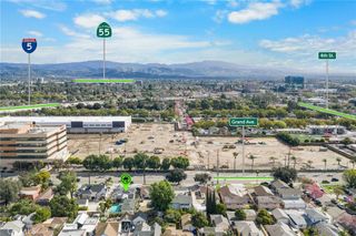 626 N Grand, Santa Ana, CA 92701