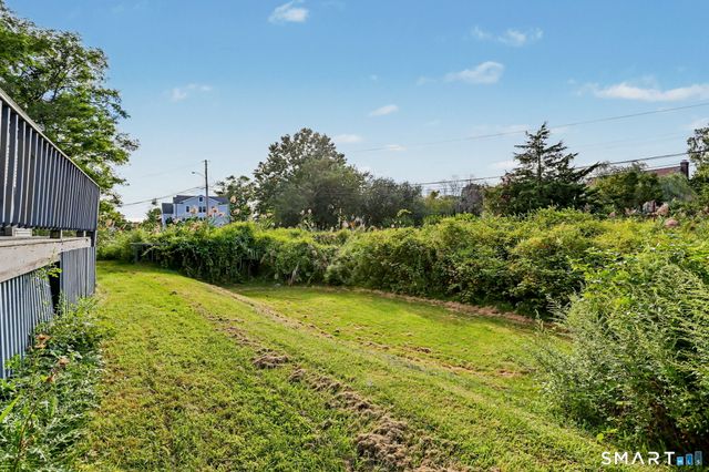 100 Old Dam Road, Fairfield, CT 06824