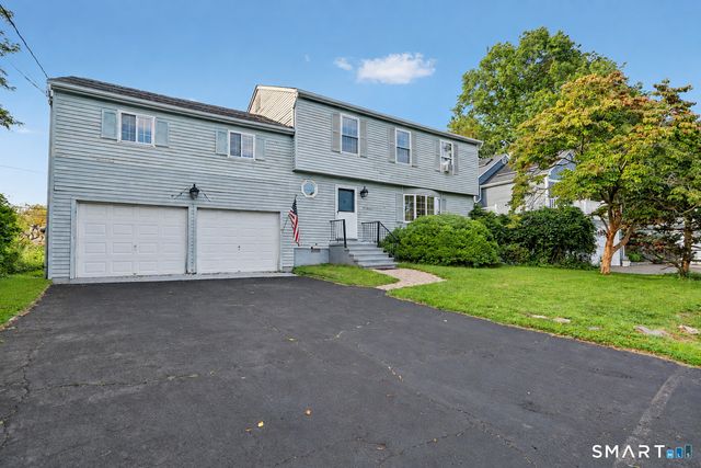 100 Old Dam Road, Fairfield, CT 06824