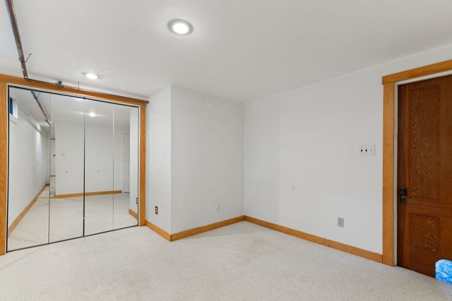 138 Wantastiquet Drive, Brattleboro, VT 05301