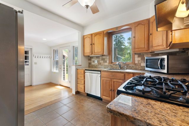 138 Wantastiquet Drive, Brattleboro, VT 05301
