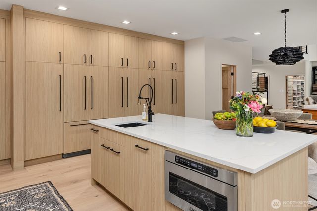 13264 Teem Loop Road NE, Bainbridge Island, WA 98110