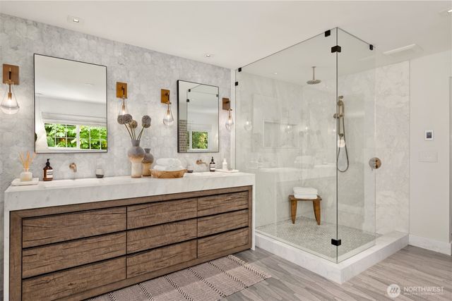 13264 Teem Loop Road NE, Bainbridge Island, WA 98110