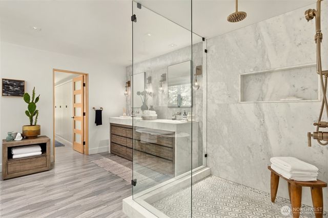 13264 Teem Loop Road NE, Bainbridge Island, WA 98110