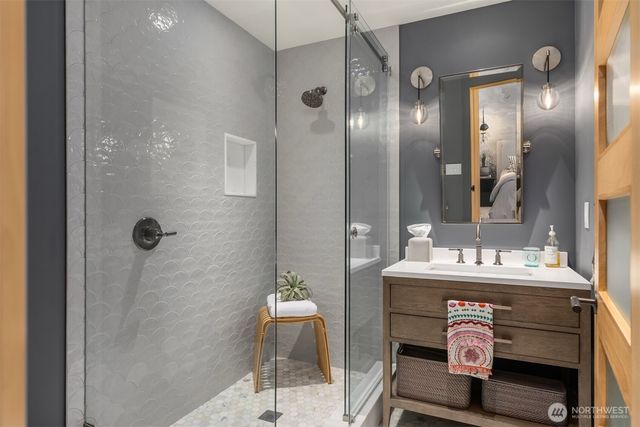 13264 Teem Loop Road NE, Bainbridge Island, WA 98110