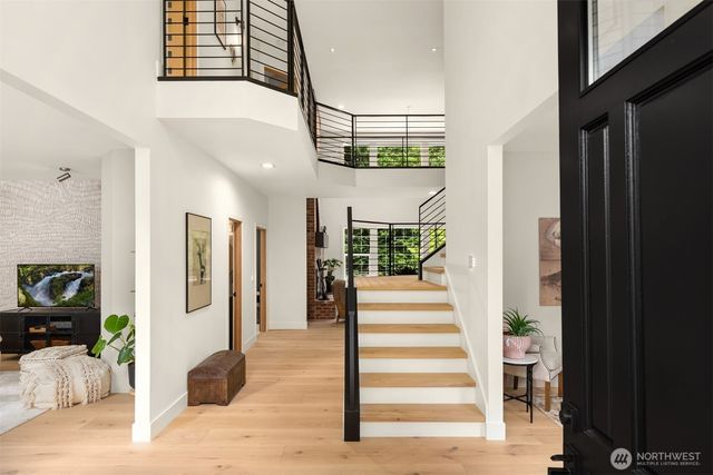13264 Teem Loop Road NE, Bainbridge Island, WA 98110