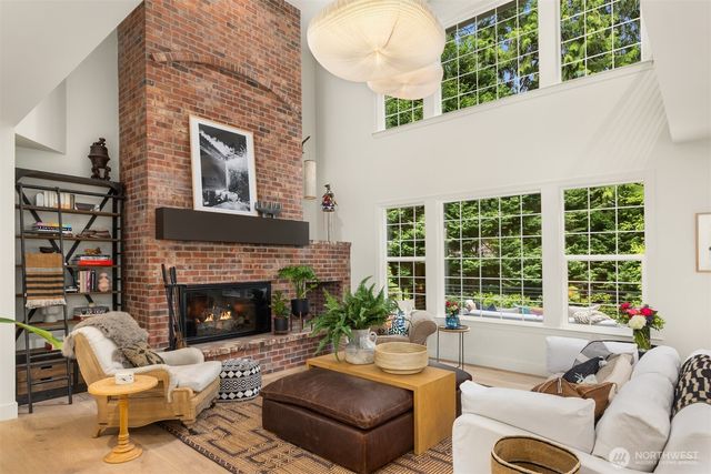 13264 Teem Loop Road NE, Bainbridge Island, WA 98110