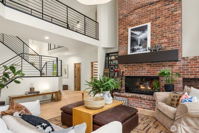 13264 Teem Loop Road NE, Bainbridge Island, WA 98110