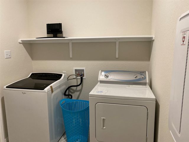 197 Prairie Falcon WAY, Leander, TX 78641