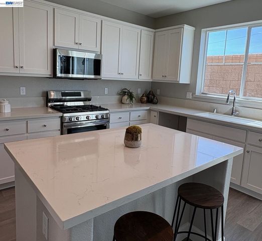 254 Mindy Way, Pittsburg, CA 94565