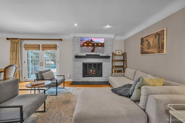 23573 Fordson Drive, Dearborn, MI 48124