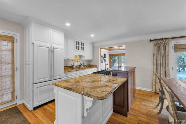 23573 Fordson Drive, Dearborn, MI 48124