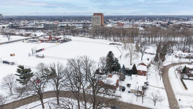 23573 Fordson Drive, Dearborn, MI 48124