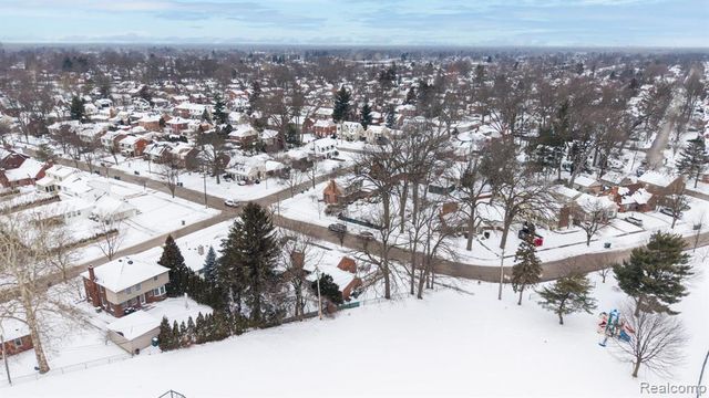 23573 Fordson Drive, Dearborn, MI 48124