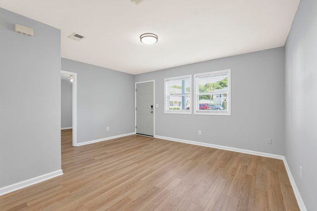 4150 Horseshoe Rd N Apt 33, Little River, SC 29566