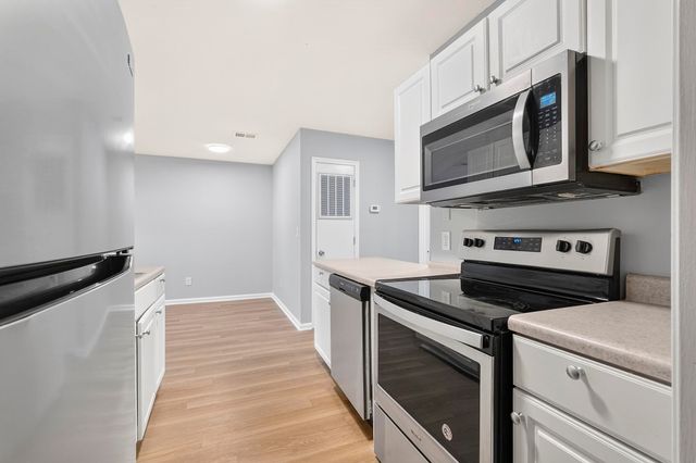 4150 Horseshoe Rd N Apt 33, Little River, SC 29566