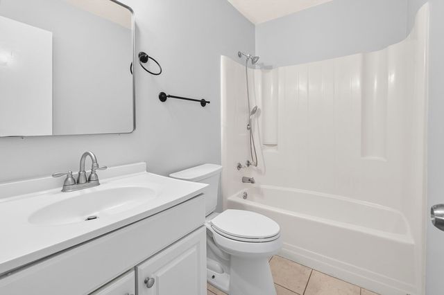 4150 Horseshoe Rd N Apt 33, Little River, SC 29566