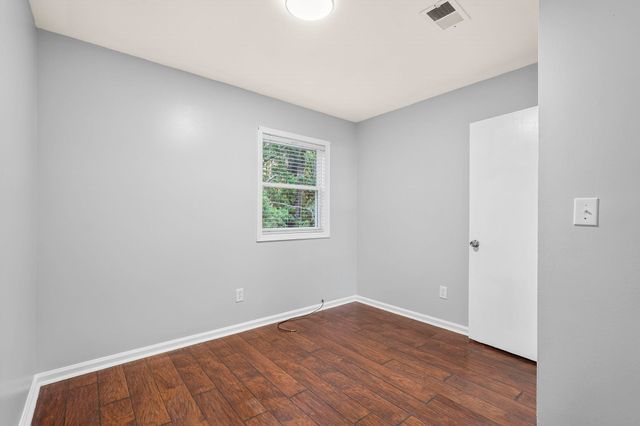 4150 Horseshoe Rd N Apt 33, Little River, SC 29566