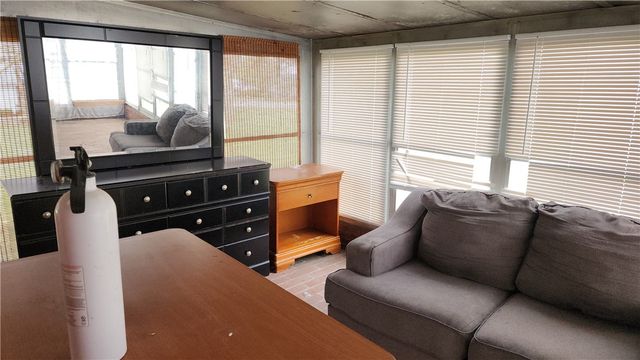 3582 Lenox Road Road, Geneva Town, NY 14456