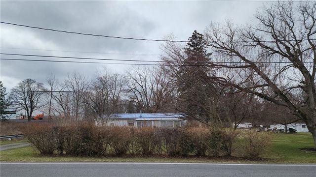 3582 Lenox Road Road, Geneva Town, NY 14456