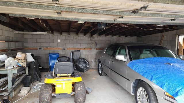 3582 Lenox Road Road, Geneva Town, NY 14456