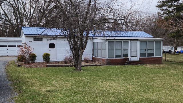 3582 Lenox Road Road, Geneva Town, NY 14456