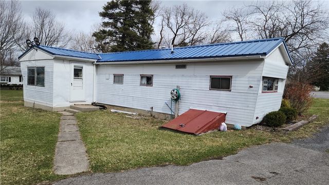 3582 Lenox Road Road, Geneva Town, NY 14456