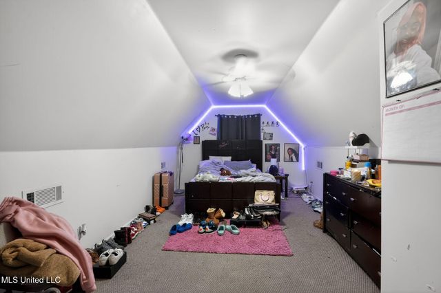 1891 Central Trails Drive, Southaven, MS 38671