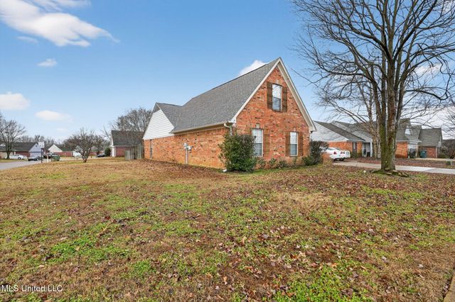 1891 Central Trails Drive, Southaven, MS 38671