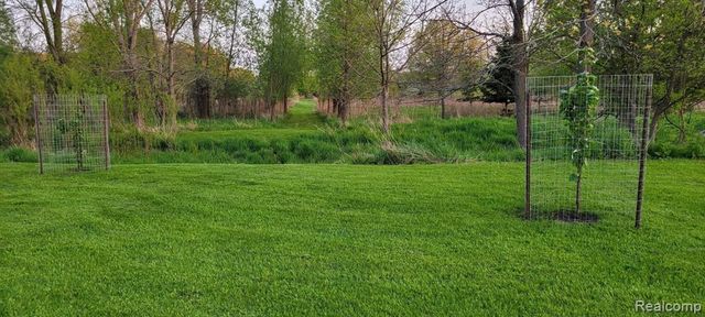 5785 Layton Road, Fowlerville, MI 48836