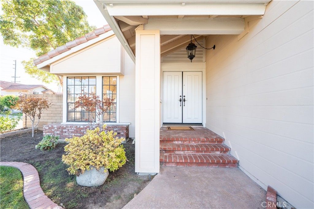 19717 Frank, Cerritos, CA 90703 — photo 2